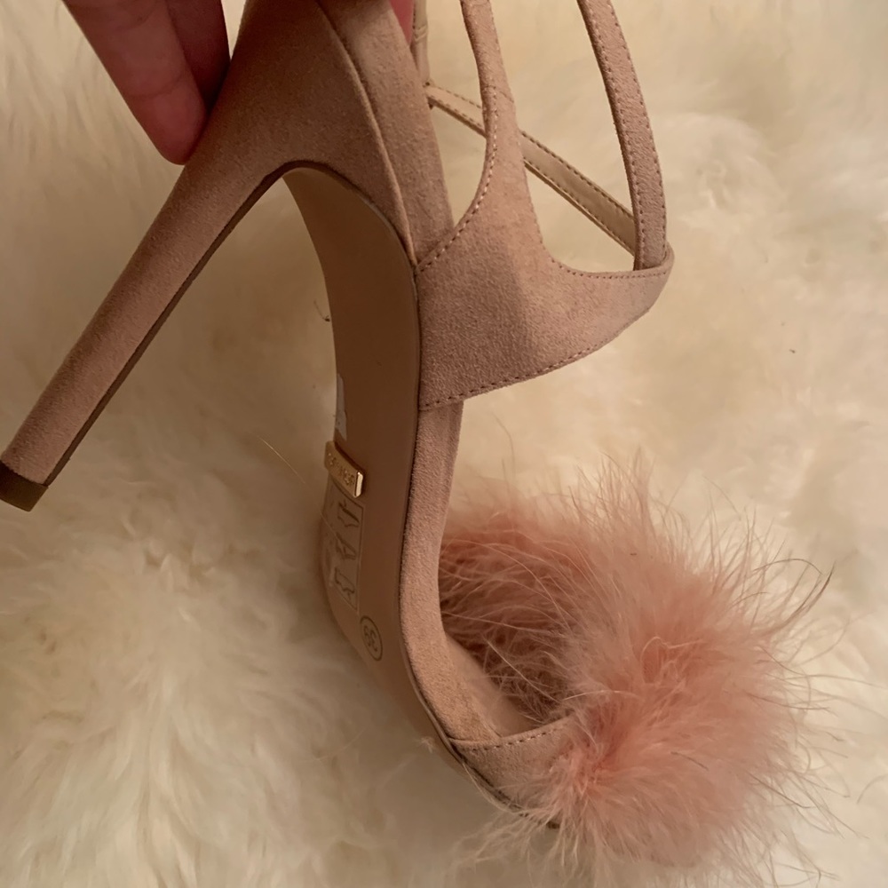 Brand new Topshop fur heels - Picture 2 of 4